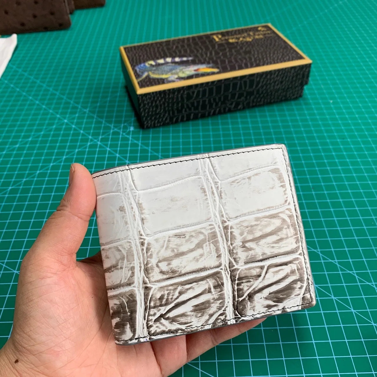 2025 Himalaya White Crocodile Leather High-End Men's Wallet -Genuine Leather Anti-theft Brush Pocket Short Wallet 45