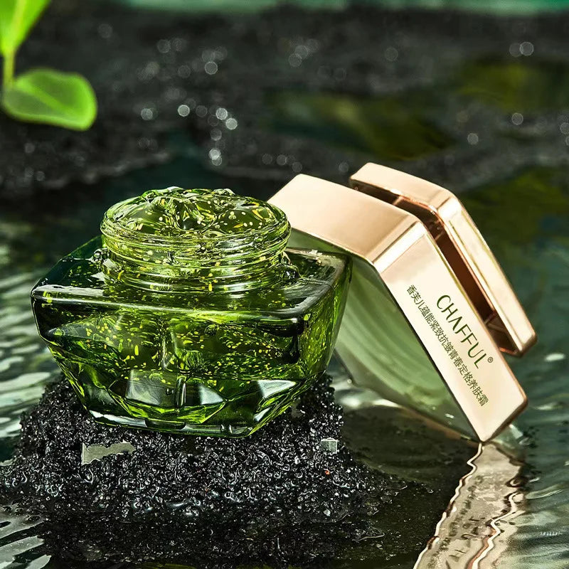 Collagen Plant Caviar Firming Revitalizing  Hydrating Facial Moisturizing Cream for Rough Dry Skin Repair.